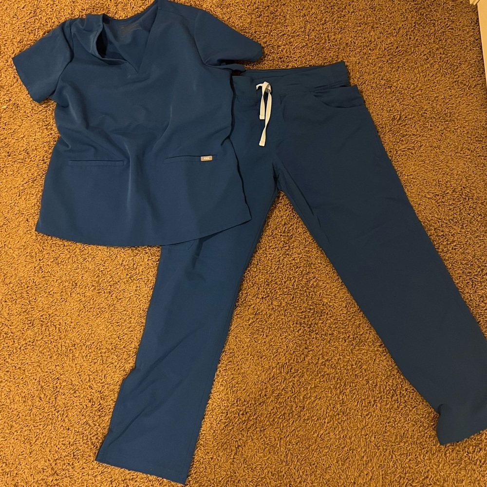 FIGS royal blue